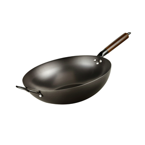 章丘老式锻打铁锅带盖