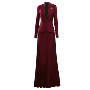 酒红假两件连衣裙女秋冬喜婆婆婚宴装2025新款高级感气质显瘦长裙