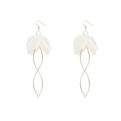 法式白色花瓣法式长款流苏耳饰