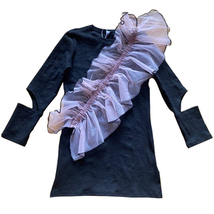 艺术感黑色连衣裙年会礼服洋气大码荷叶边网纱拼接黑色设计感裙子