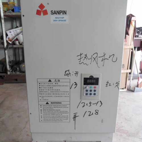 询三品SANPIN变频器SANVC-4T0900G/P 90K