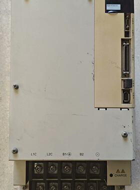 溢价-安川伺服驱动器 SGDV-470A01A ，