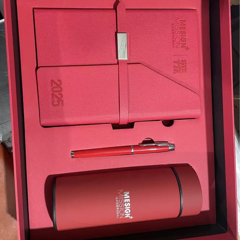 a5三折笔记本商务办公记事本文具定制pu本子值批发颜仿皮道林纸高