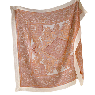 纯山羊绒围巾女款2025新款100全三角披肩高端品牌大牌高级感轻薄