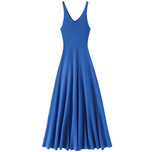 藐视众生！神仙色车厘子红V领吊带羊绒连衣裙伞裙女长款羊绒衫