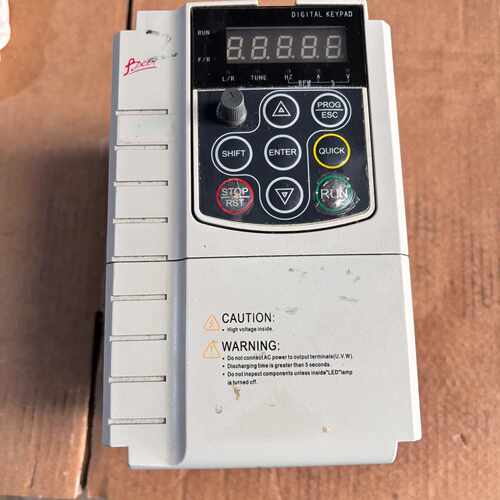 海盐理想变频器4kw理想3100-004G-4MF拆机一台