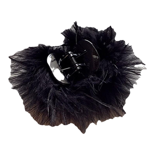 高马尾羽毛抓夹小号高级感毛毛半扎发发夹女后脑勺2026新款鲨鱼夹