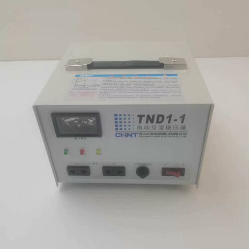 TND1-1 160V-25 CHNT 单相自动交流稳压器全新，现货