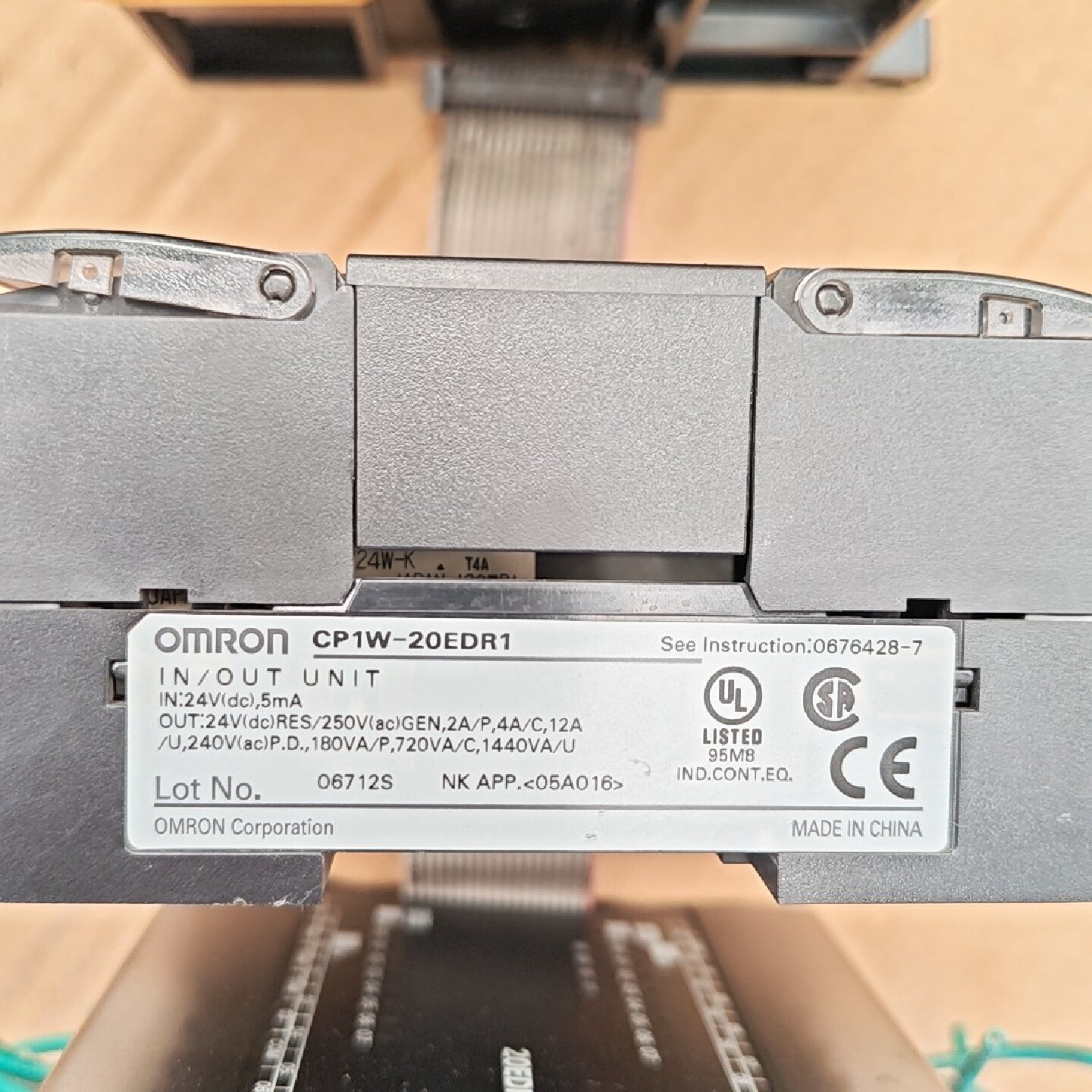 议价欧姆龙模块CP1W-20EDR1，拆机的，功能包好，成色不错