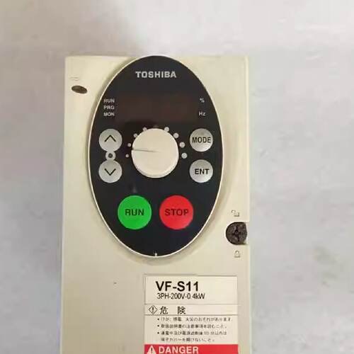 议价东芝变频器VFS11-2004PM-AN(R4) 0.4KW 220V质量保证 实物拍
