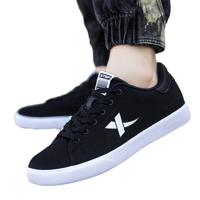 特步男鞋板鞋网面透气小白鞋