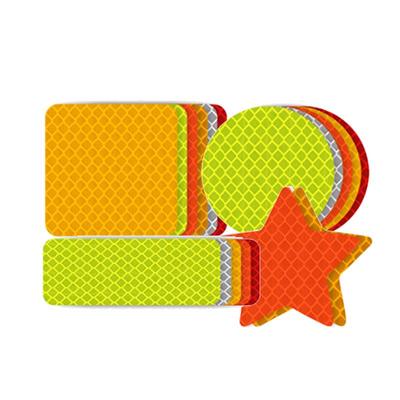 夜间强烈反光警示贴提升出行安全