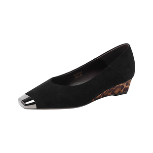 哈森方头坡跟浅口单鞋高跟鞋舒适通勤百搭女鞋2026新款HWS260153