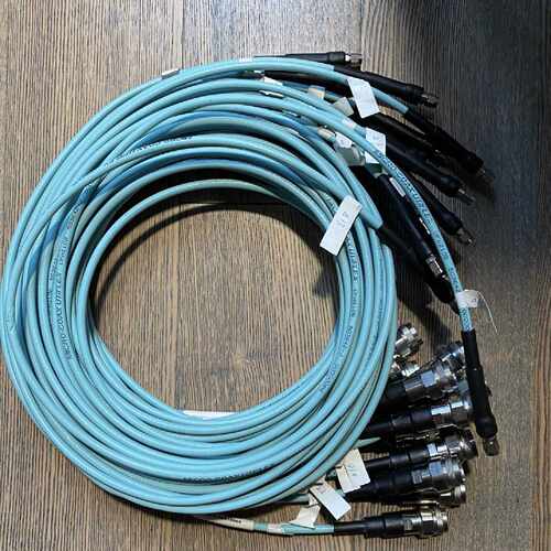 议价MICRO-COAX UTiFLEX UFA210射频线长2米，直径5.5m