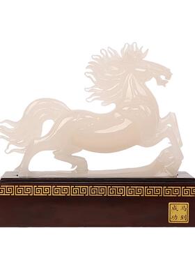 宫庭匠师天然玉石马到成功摆件