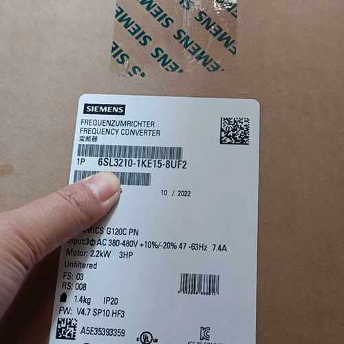 议价现货全新原装西门子G120C标称功率2.2kW变频器6SL3210-1KE15-