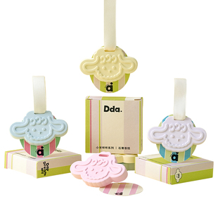 衣柜专用香薰室内持久家用留香男生衣橱衣物香片挂件卧室挂片车载