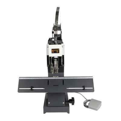 ZD-3浩勒单头铁丝装订机骑马订订书机高速装钉机骑马钉平钉说明书钉书机册子中缝装订大型装订器文件订装机