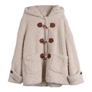 西町村屋复古小熊连帽加绒外套秋冬新款气质牛角扣上衣CA9D10006