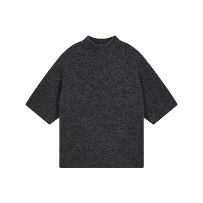 440ME圆领中袖灰色毛衣