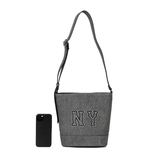 MLB 24FW纽约洋基队NY字母标丹宁牛仔复古 人造革百搭水桶包