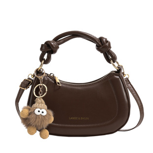 斜挎包包女流行时尚百搭网红纯色手提包秋冬新款韩版日杂小拎包