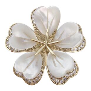 D.M.D/迪曼达情有独钟母贝四叶草胸针高档女精致西装连衣裙的配饰