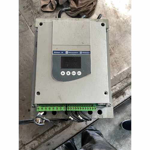 议价拆机软启动器型号ATS48C11Q外观成色如图拆机的维修