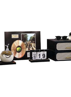 高级感入户玄关钥匙收纳置物架