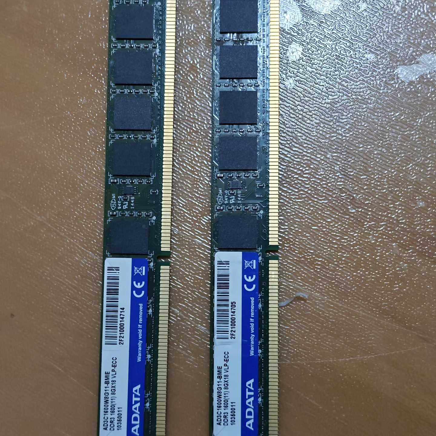 威刚ADATA DDR3 1600 8G内存条。成色如图