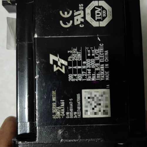 议价安川伺服电机SGM7A一04A7A61400W拆机实维修