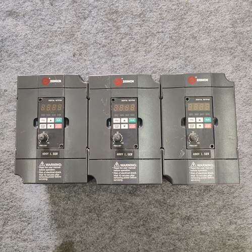 询众辰变频器H2400A01D5K-DK 1.5KW 380V