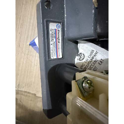 CJ10-80 正泰古早接触器，全新未使用—议价