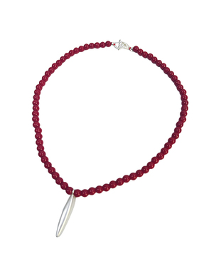 银色拉丝水滴吊坠复古红项链