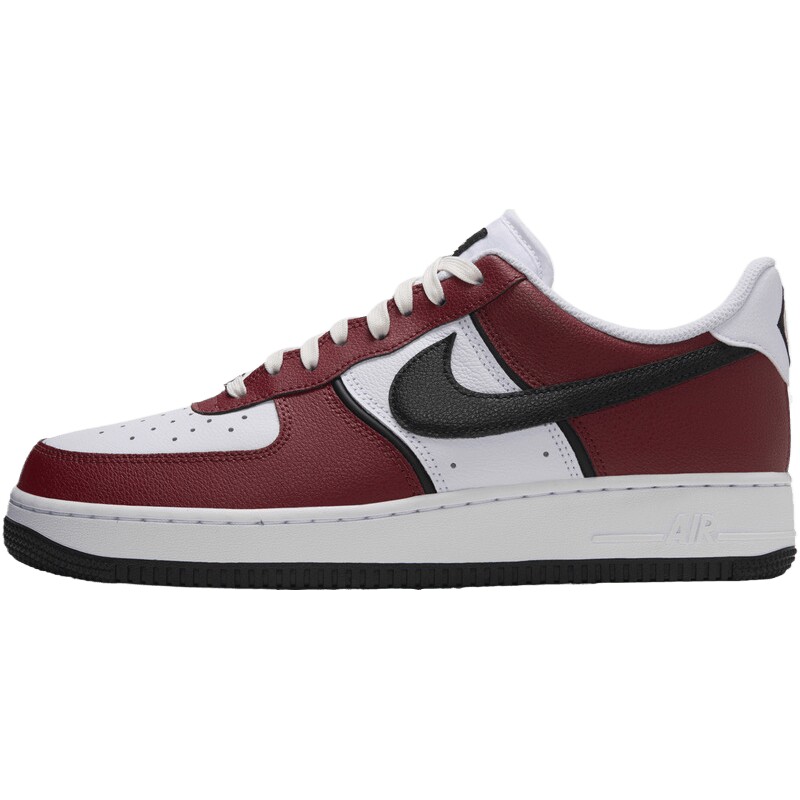 NIKE耐克男子AIR FORCE 1 '07 LV8 SPORT运动休闲鞋IQ0187-600