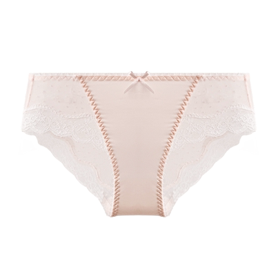 纯欲感精致缎面蕾丝大码内裤