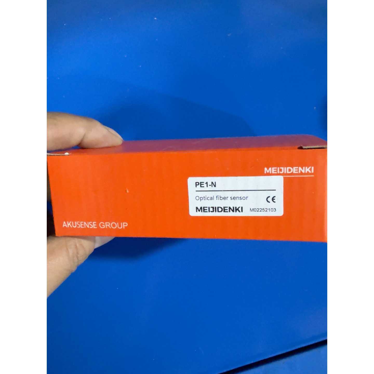明治光纤传感器PE1N全新原装正品带原厂包装盒光学纤议价