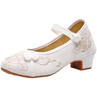 老北京布鞋女搭配旗袍的鞋刺绣汉服舒适茶服高跟增高绣花单鞋百搭