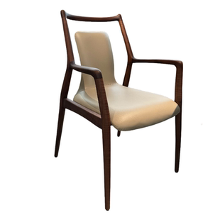 北欧简约实木餐椅北美黑胡桃木螳螂椅现代新中式靠背家用书桌椅