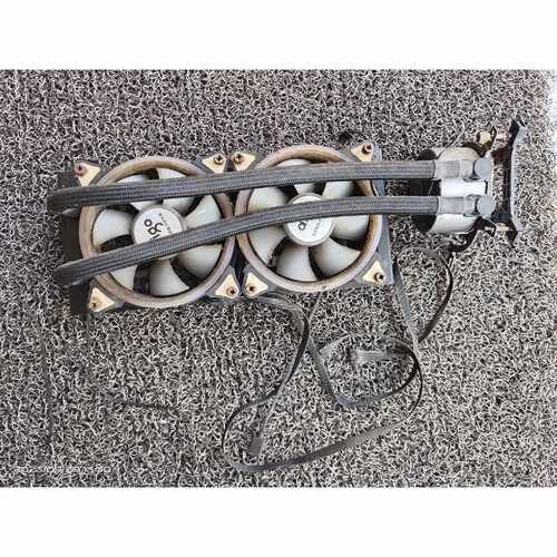酷冷至尊(Cooler Master)冰神B240 CPU水议价
