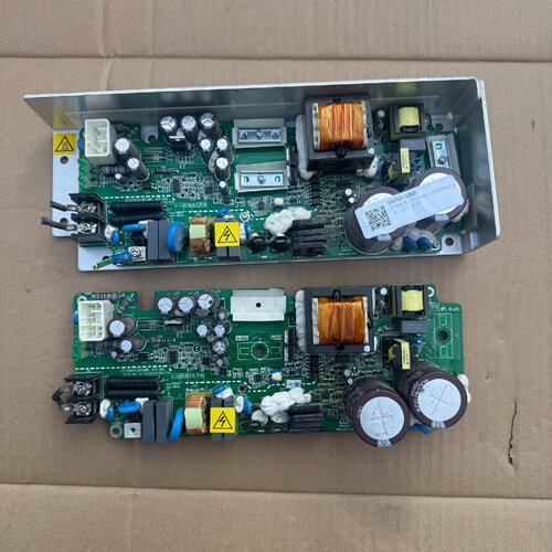 议价电梯AVR01电源盒VE300XHC380AEL3维修