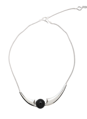 黑玛瑙牛角形状项链时尚