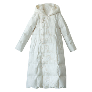 【冬来枝白】复古国风连帽长款羽绒服女冬季绣花白鸭绒加厚外套女