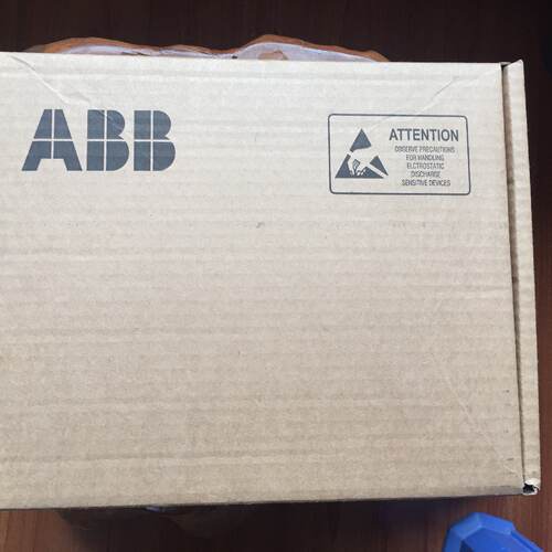 议价现货实价RUSB-02全新原装正品ABB编程调试工具3AUA0000040000