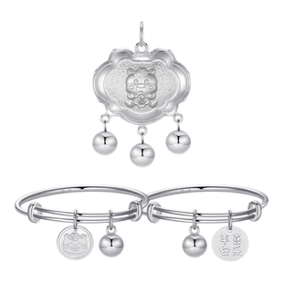 潮宏基生肖马足银吊坠银饰手镯童镯本命年新生周岁礼物儿童宝宝