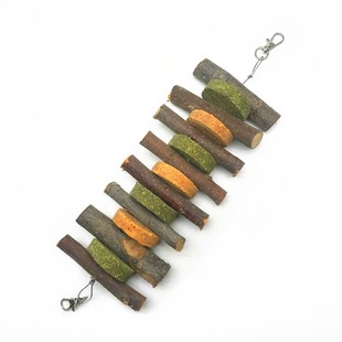 包邮赫尔达龙猫兔子荷兰猪豚鼠天竺鼠草饼磨牙串苹果枝咬木串零食