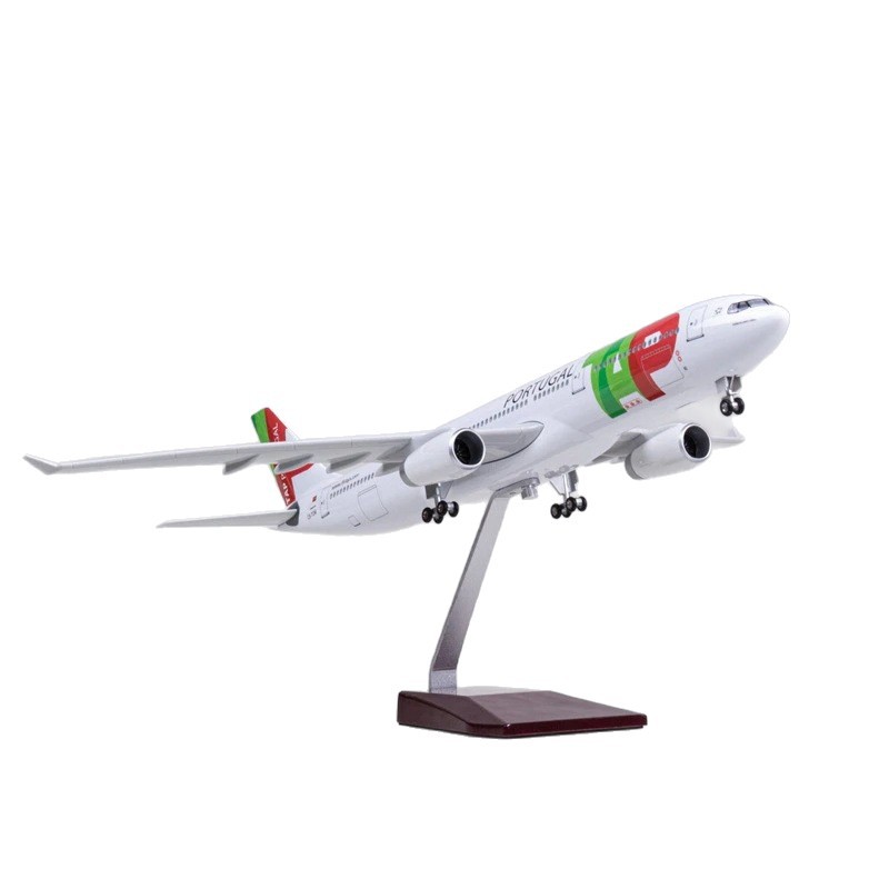 47cm葡萄牙航空A330拼装模型