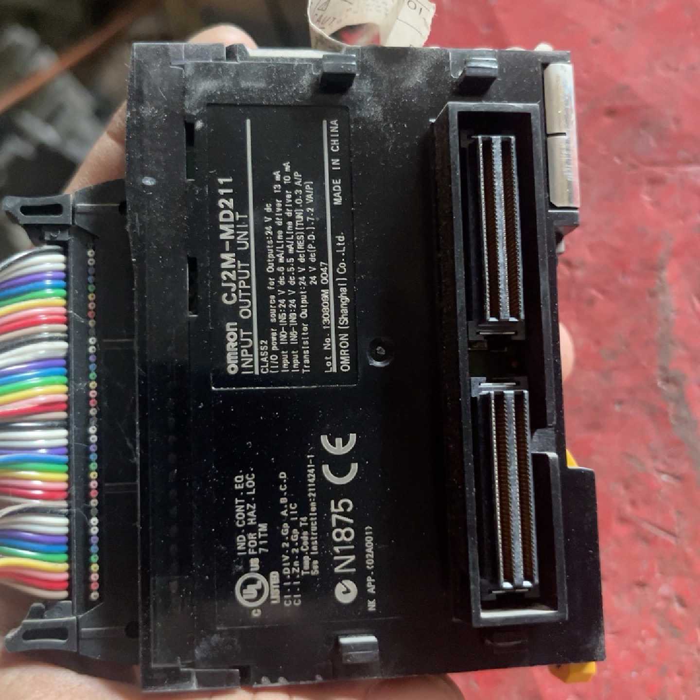 议价拆机欧姆龙CJ2M-MD211模块，成色靓，功能完好，单价包