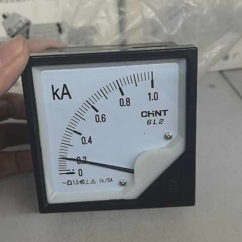 配件正泰CHNT 6L2电流表，型号6L2，量程1k/5A，机械议价