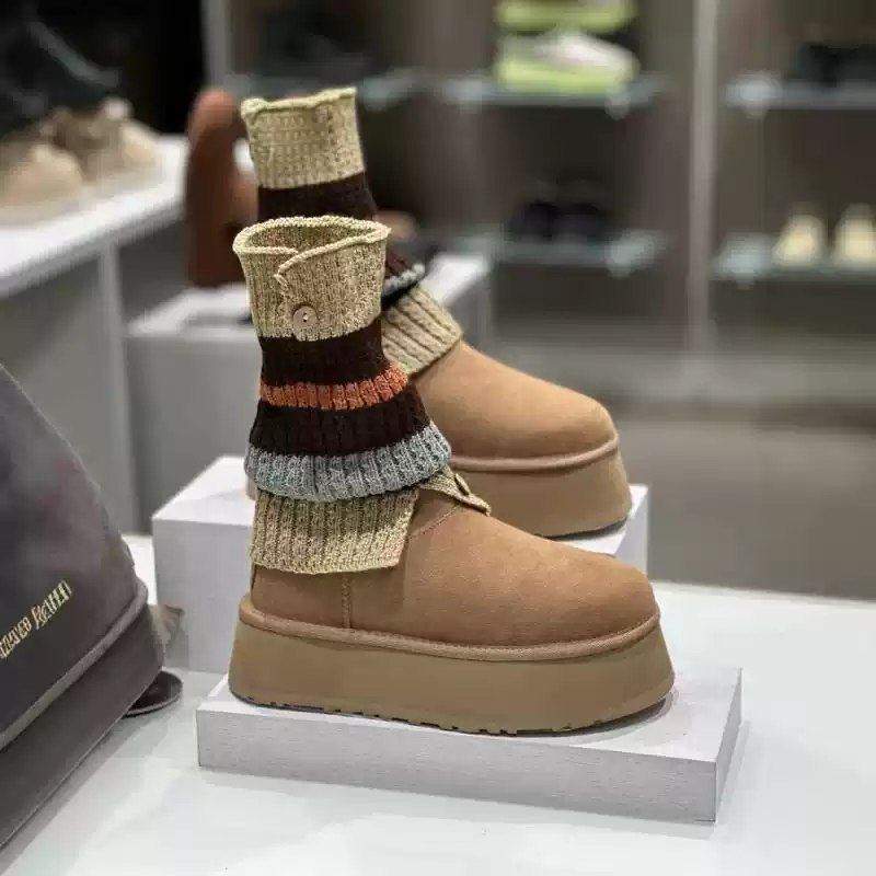 雪地靴袜套女2024新款爆款秋冬复古纽扣袜套辣妹撞色jk堆堆袜纯棉